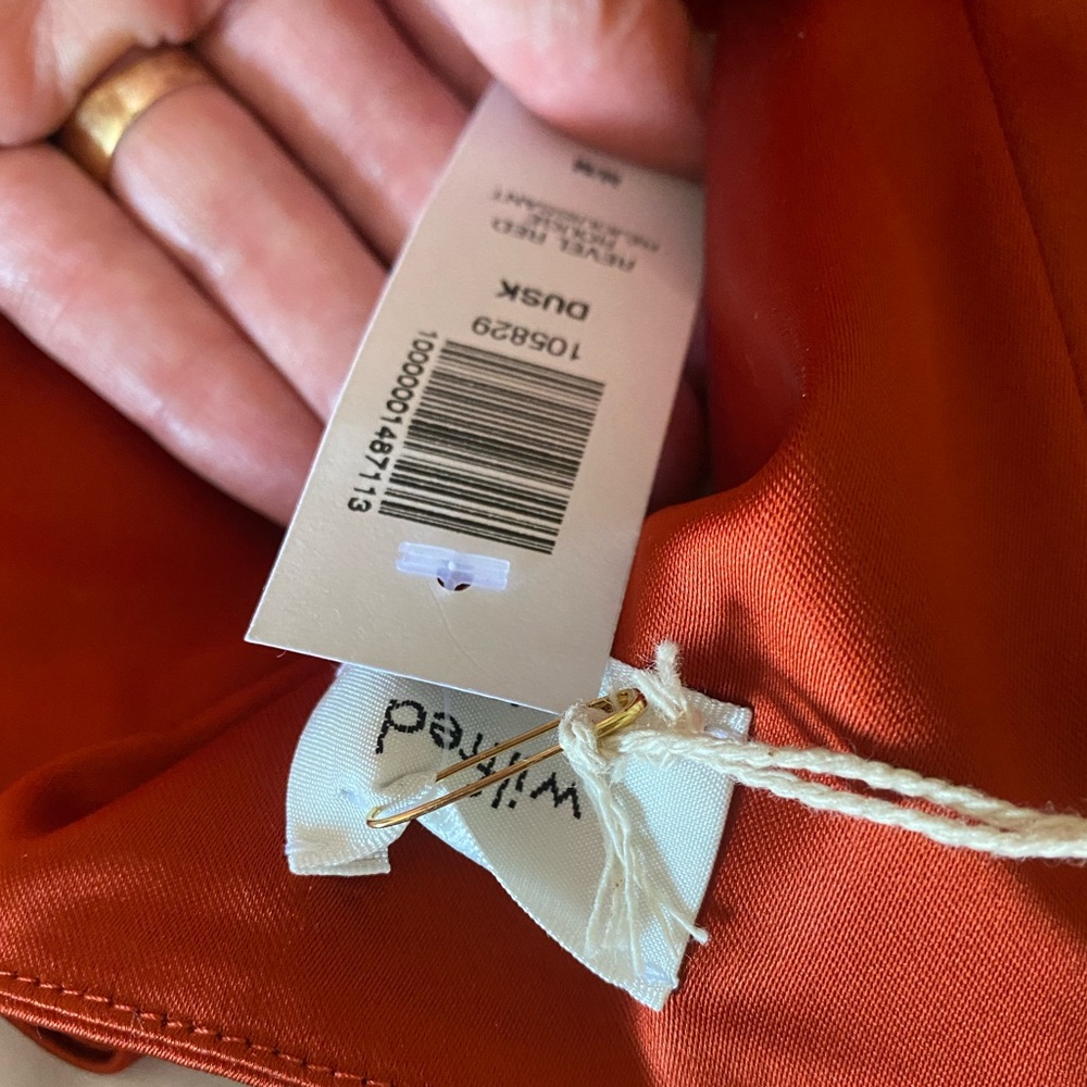 $88 NWT Aritzia Wilfred Dusk Halter Top in 'Revel Red' S/M. SOLD OUT - Picture 8 of 8